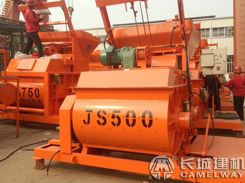 長城建機(jī)各種規(guī)格攪拌機(jī)設(shè)備